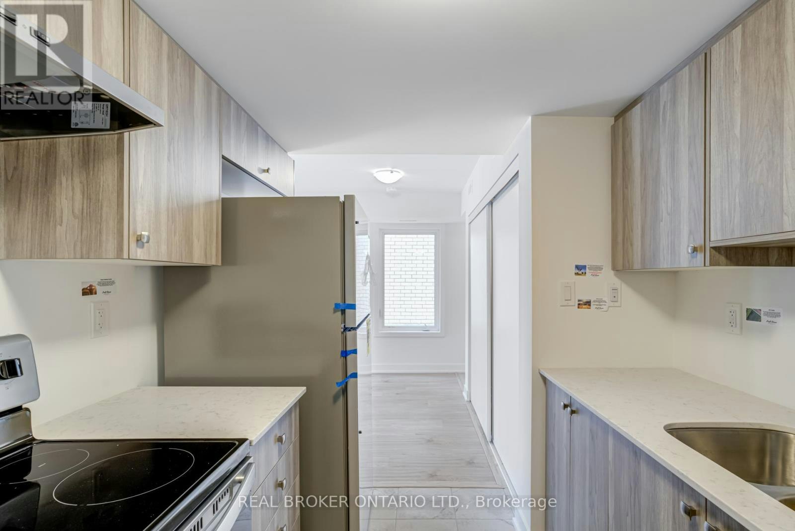 6-32 Wagon Lane N, Barrie, ON, L9J 0T7 - 21