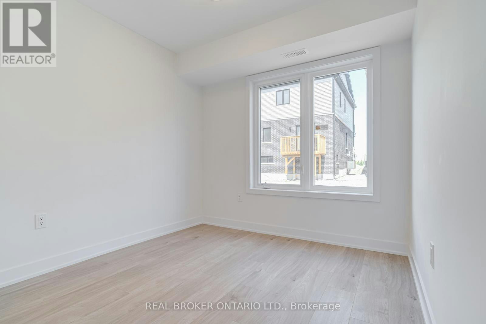 6-32 Wagon Lane N, Barrie, ON, L9J 0T7 - 25