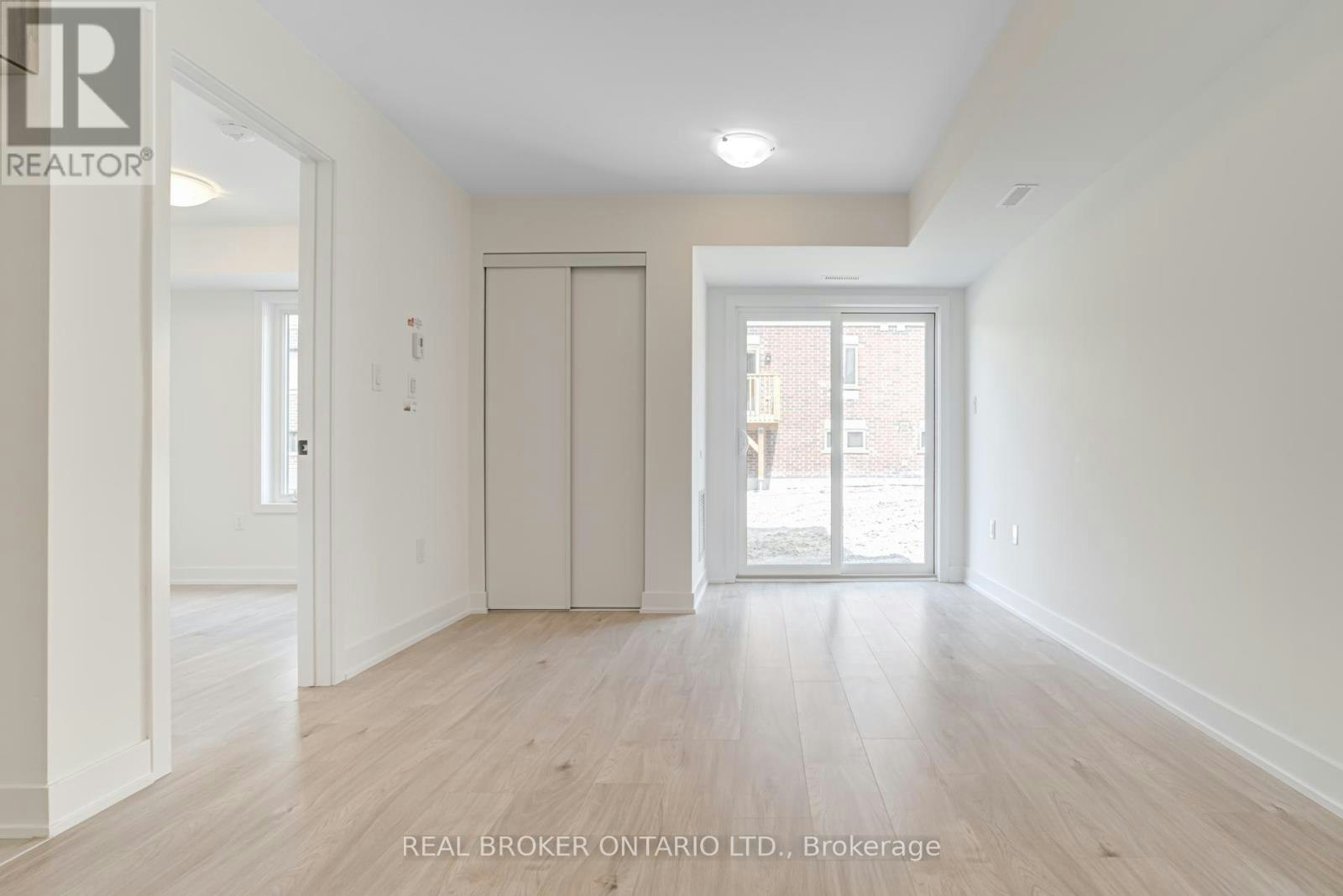 6-32 Wagon Lane N, Barrie, ON, L9J 0T7 - 14