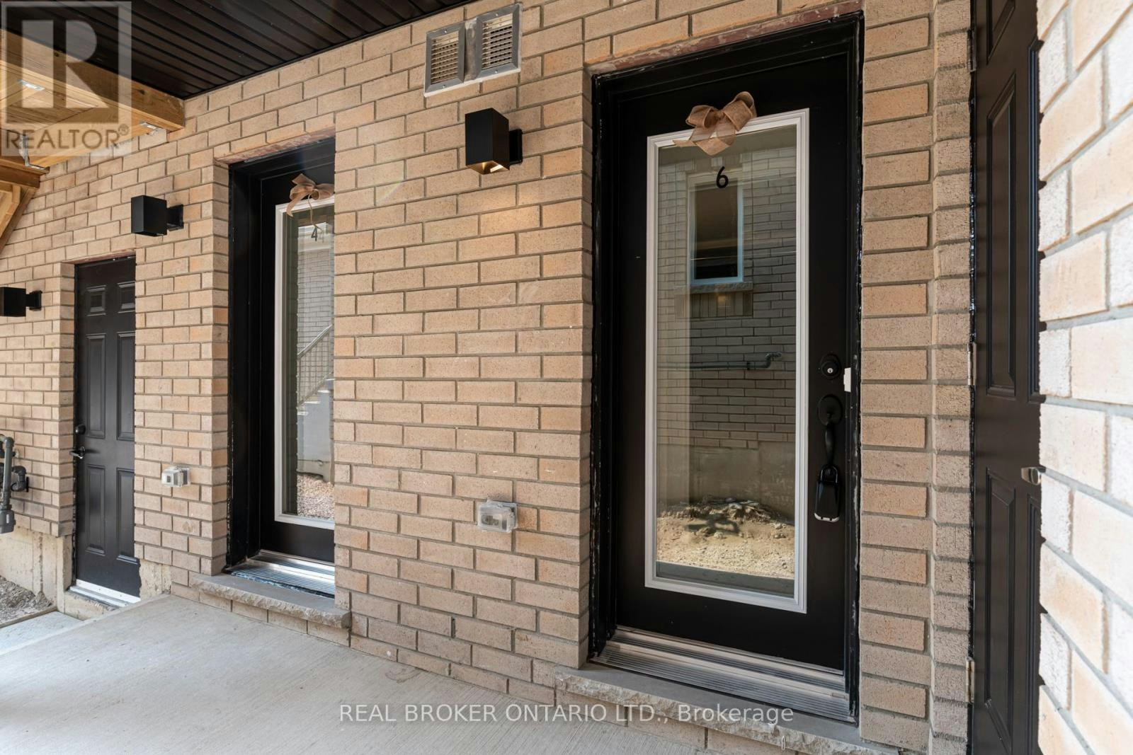 6-32 Wagon Lane N, Barrie, ON, L9J 0T7 - 8