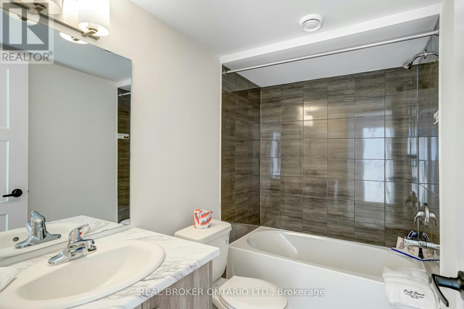 6-32 Wagon Lane N, Barrie, ON, L9J 0T7 - 28