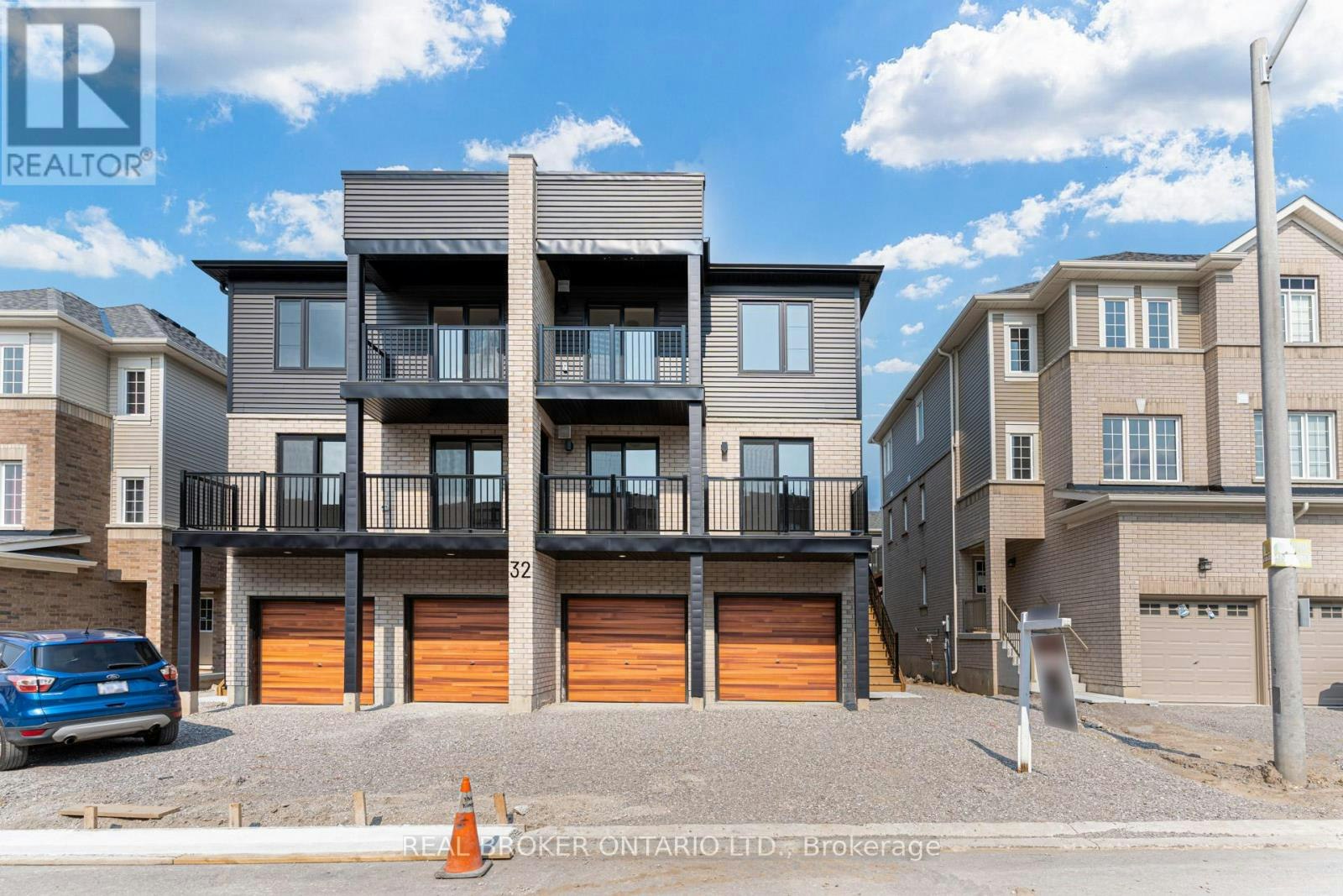 6-32 Wagon Lane N, Barrie, ON, L9J 0T7 - 3