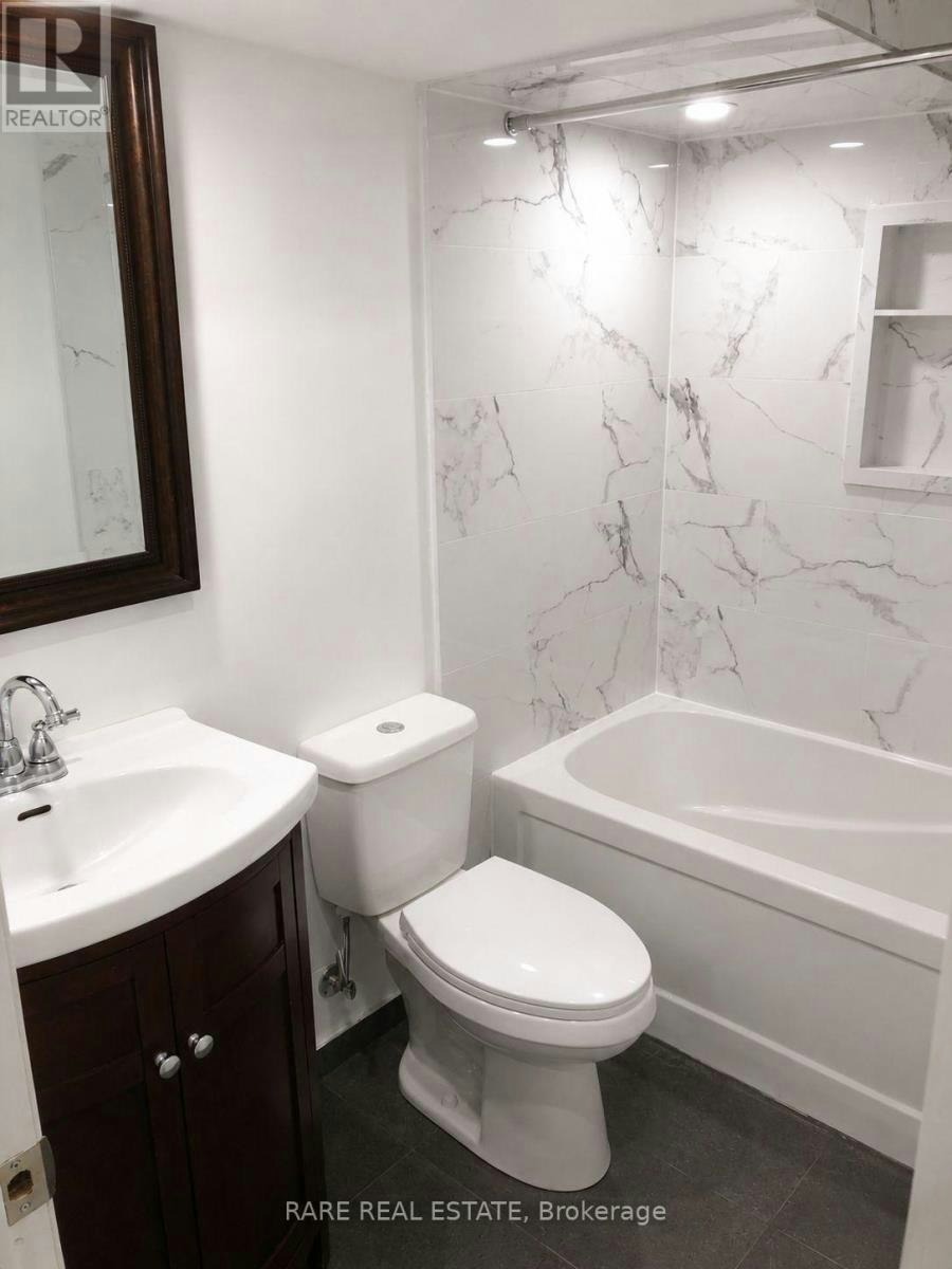 1-130 Glen Shields Avenue, Vaughan, ON, L4K 1T6 - 7