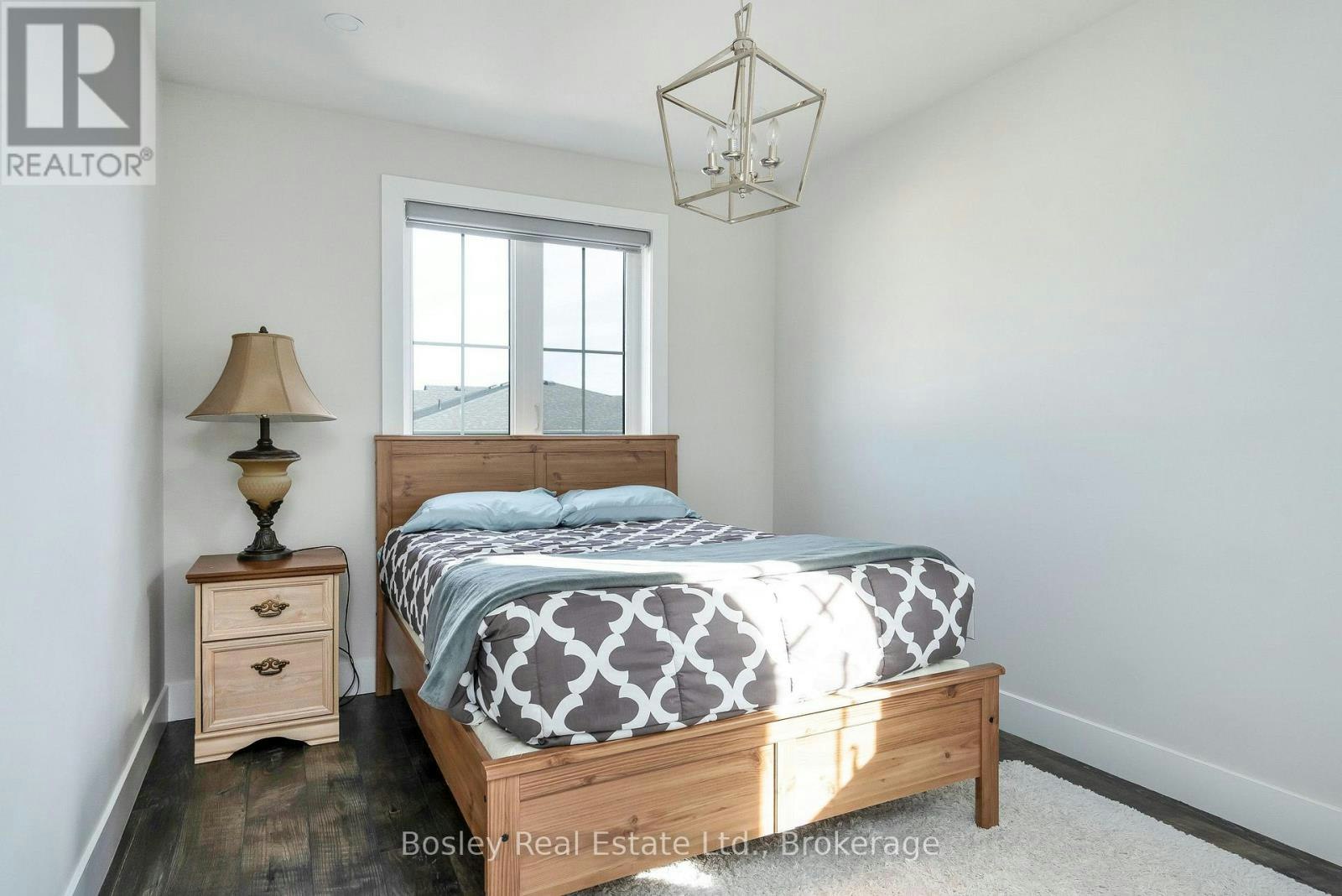207 Courtland Street, Blue Mountains, ON, L9Y 4E2 - 16