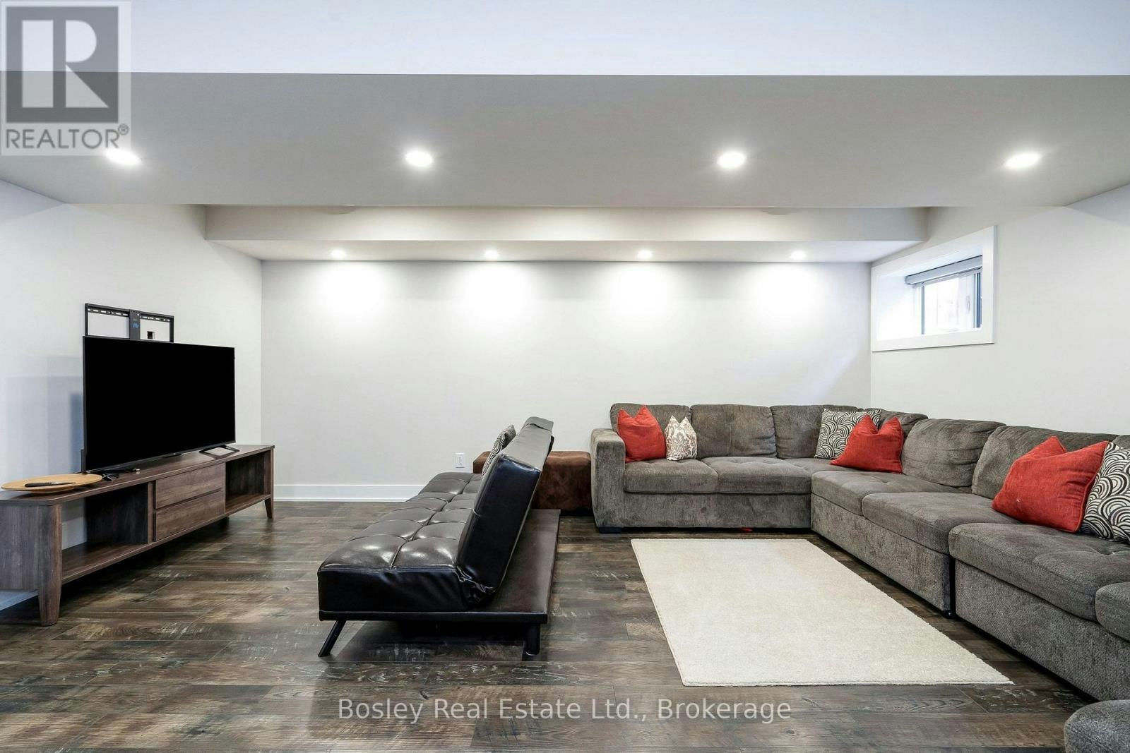207 Courtland Street, Blue Mountains, ON, L9Y 4E2 - 22