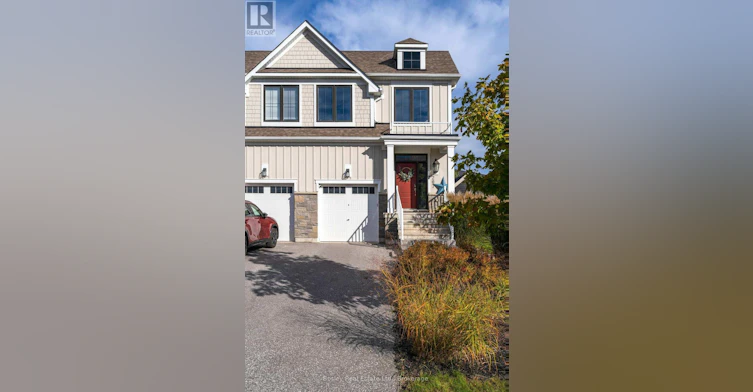 207 Courtland Street, Blue Mountains, ON, L9Y 4E2