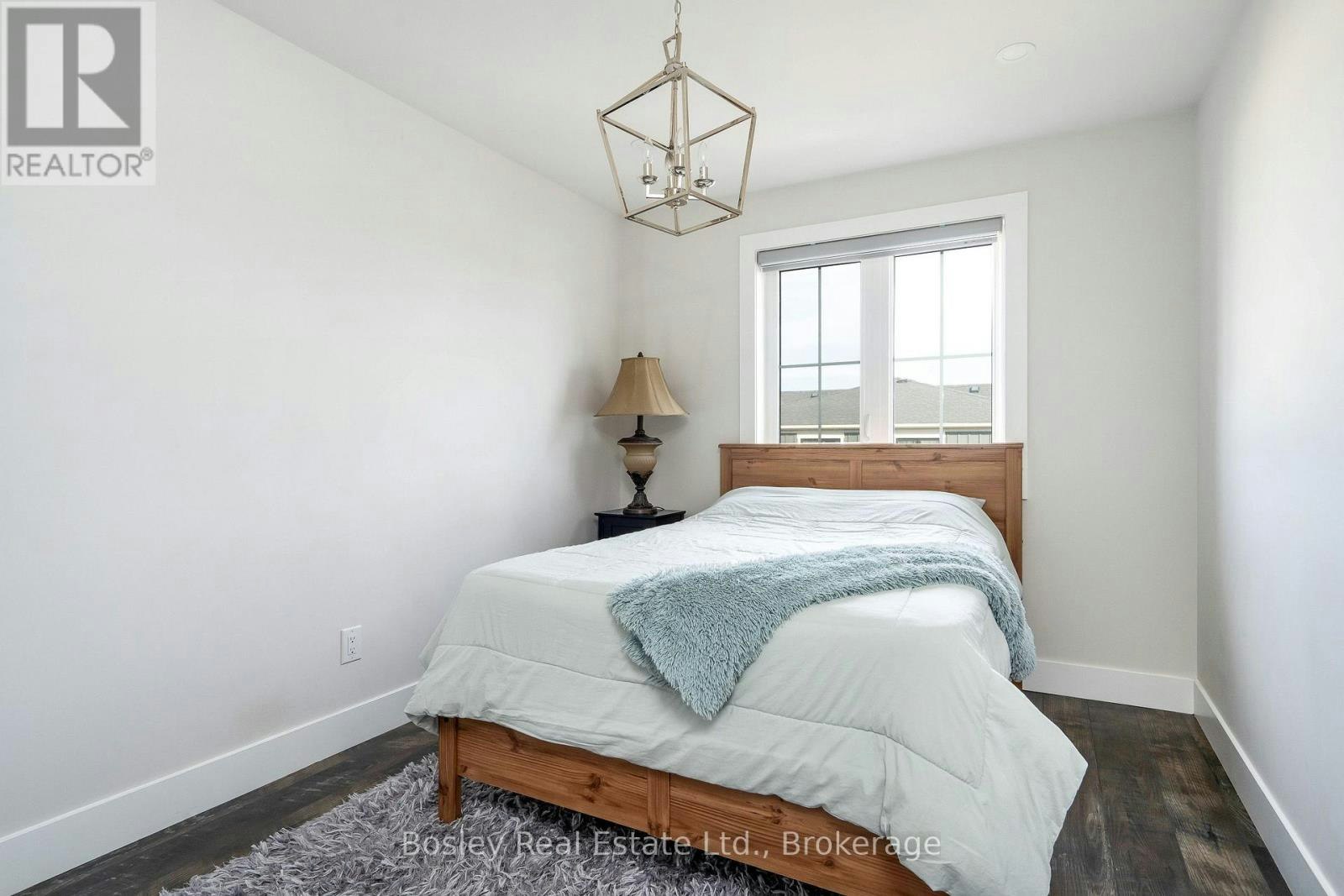 207 Courtland Street, Blue Mountains, ON, L9Y 4E2 - 15