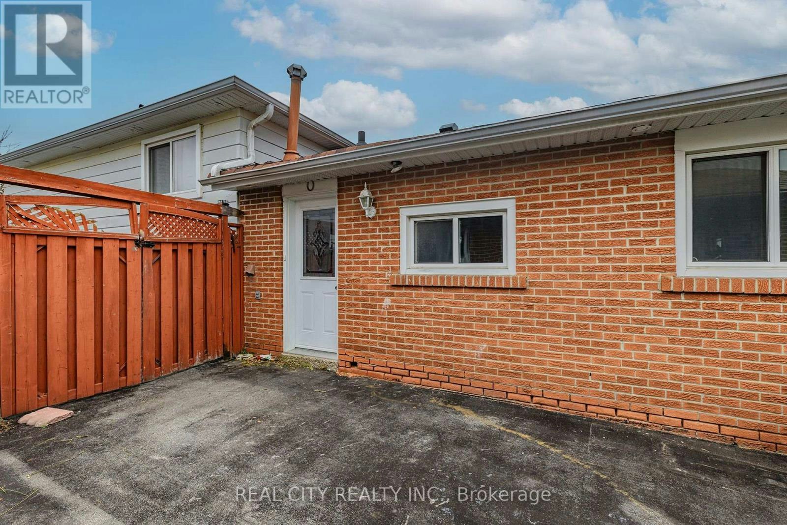 BASEMENT UNIT-3385 Morningstar Drive, Mississauga, ON, L4T 1X6 - 2