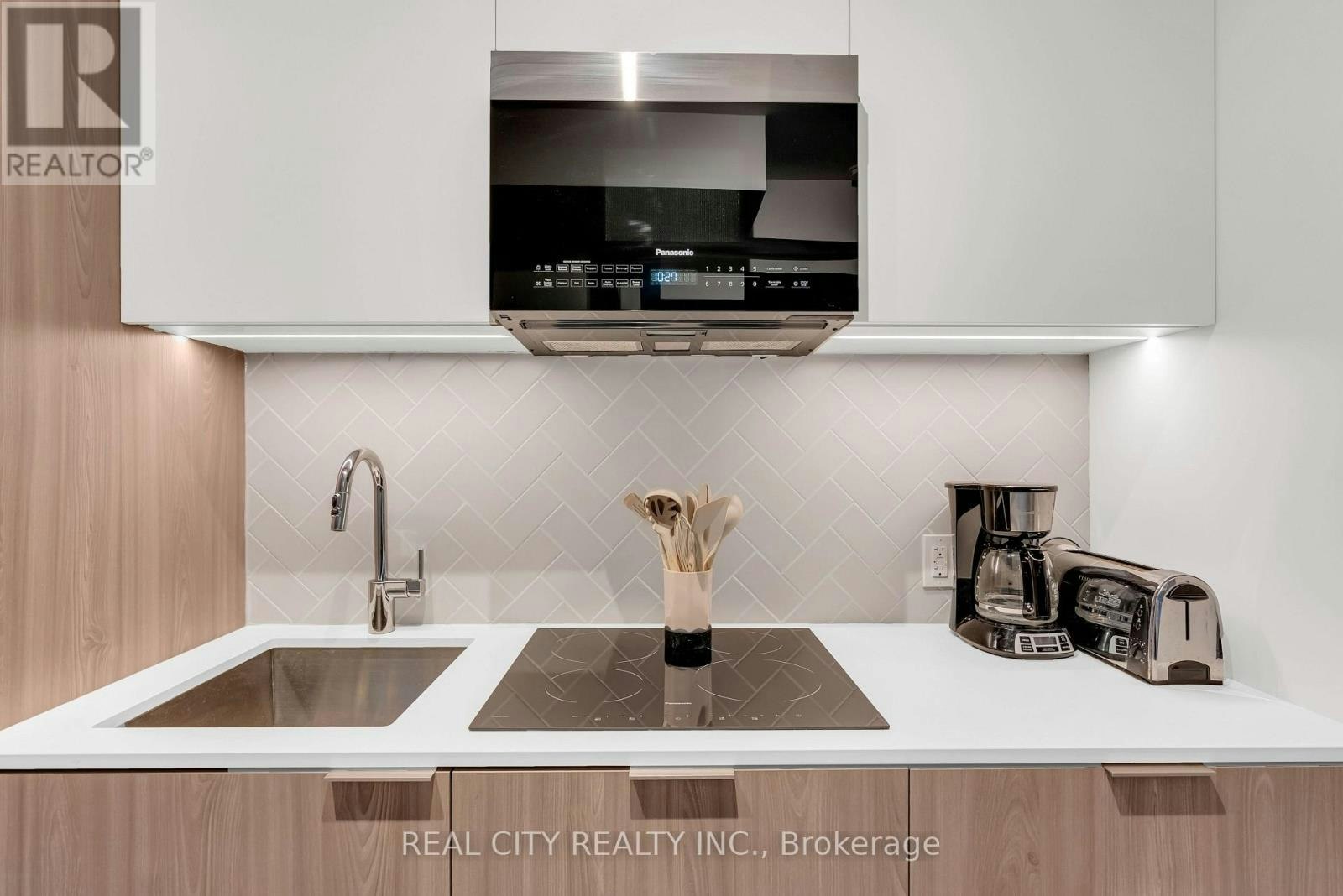 TH114-28 Eastern Avenue, Toronto, ON, M5A 1H5 - 8