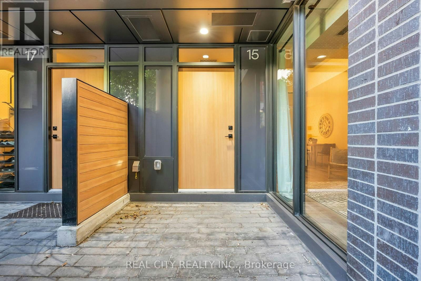 TH114-28 Eastern Avenue, Toronto, ON, M5A 1H5 - 2