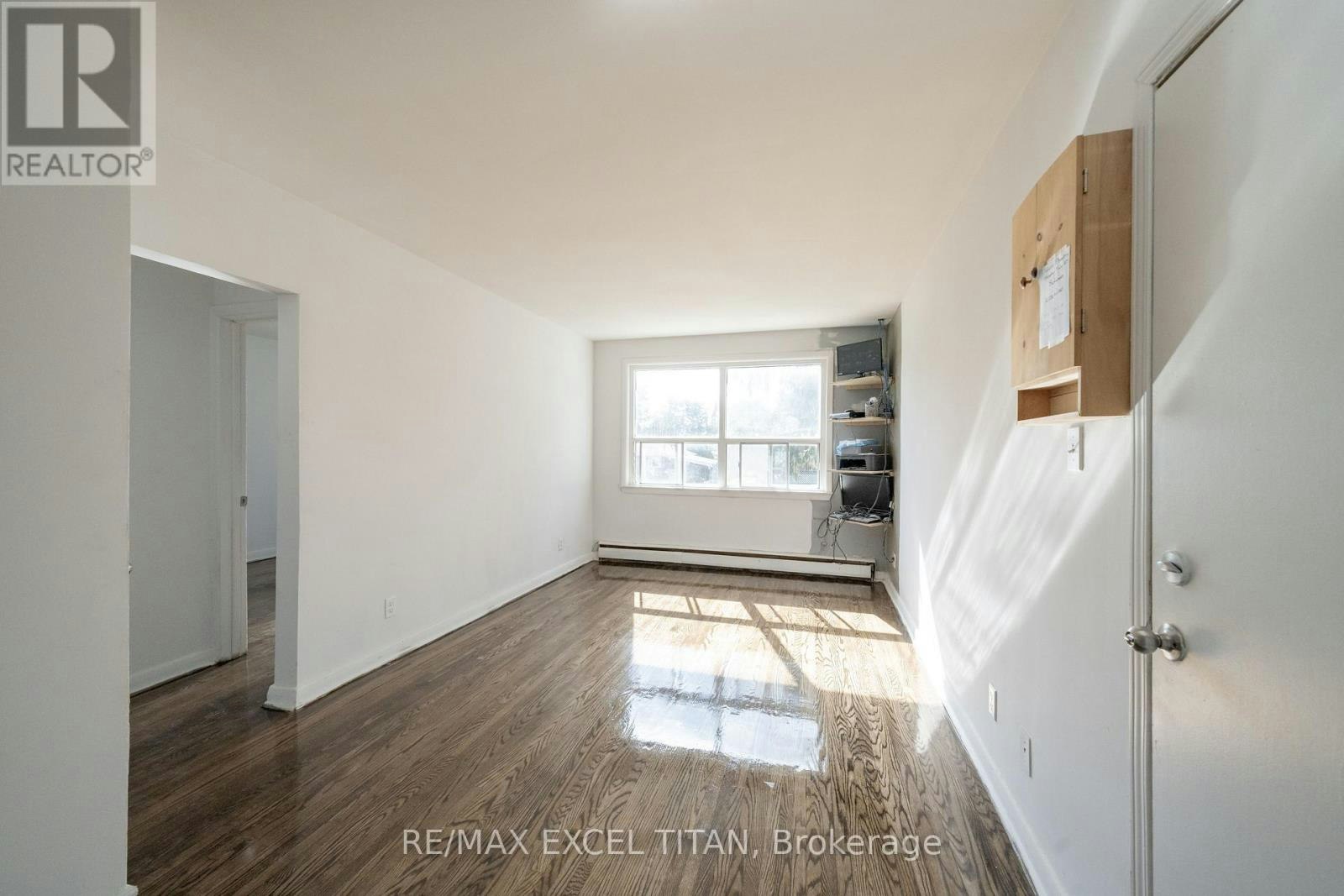 7-1201 Cedar Street, Oshawa, ON, L1J 3P1 - 3