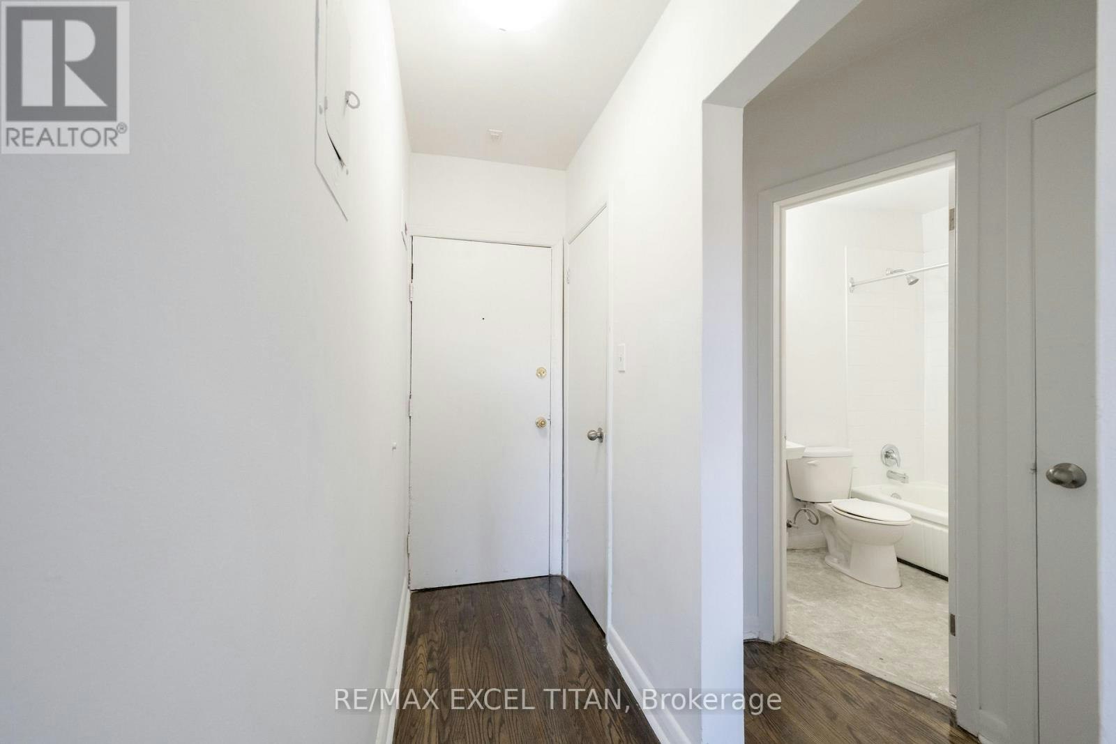 6-1201 Cedar Street, Oshawa, ON, L1J 3P1 - 5