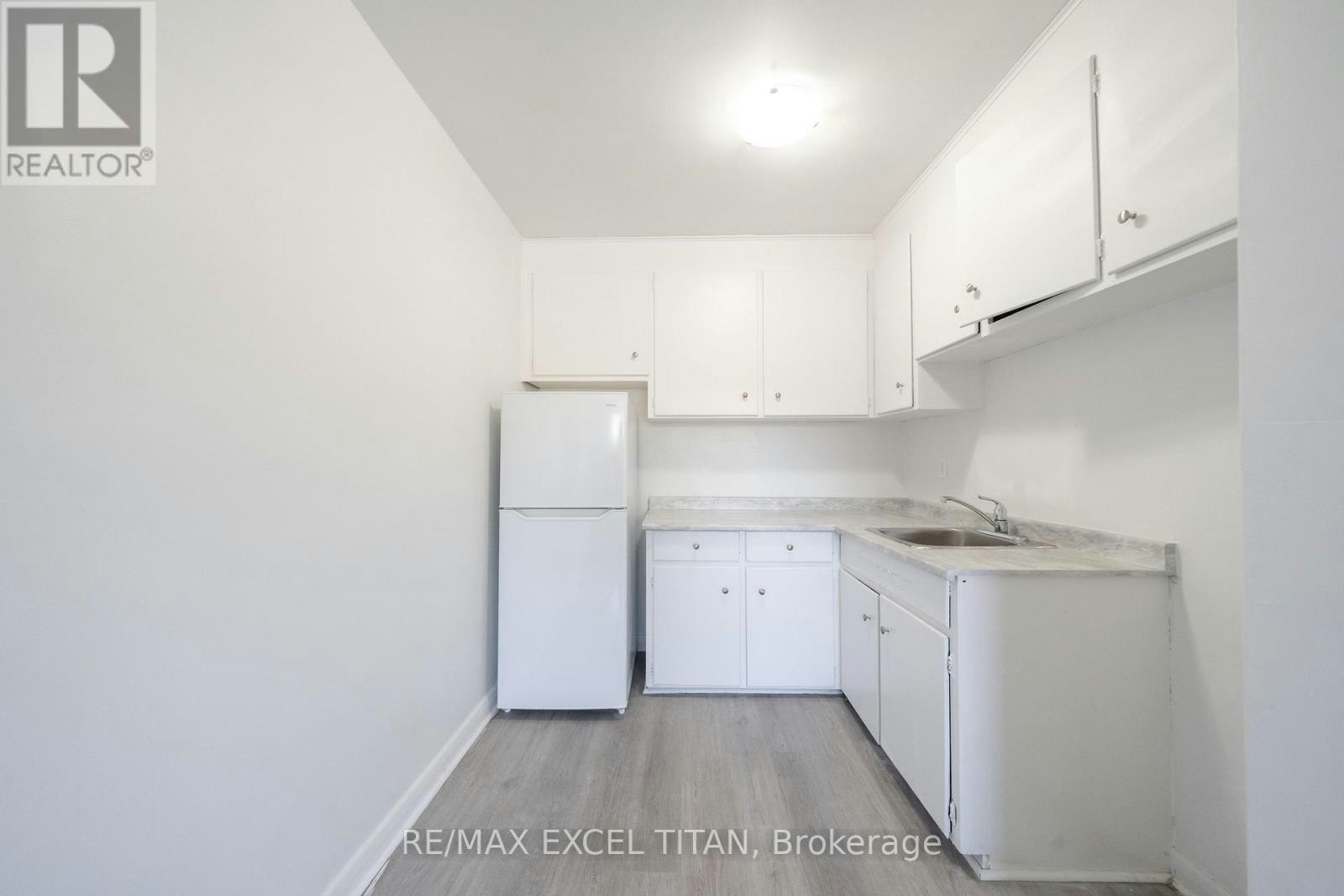 6-1201 Cedar Street, Oshawa, ON, L1J 3P1 - 7