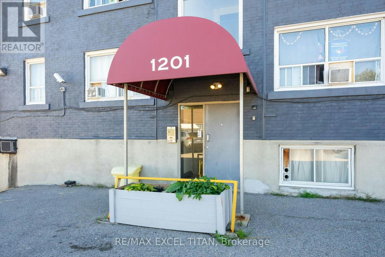 6-1201 Cedar Street, Oshawa, ON, L1J 3P1 - 15