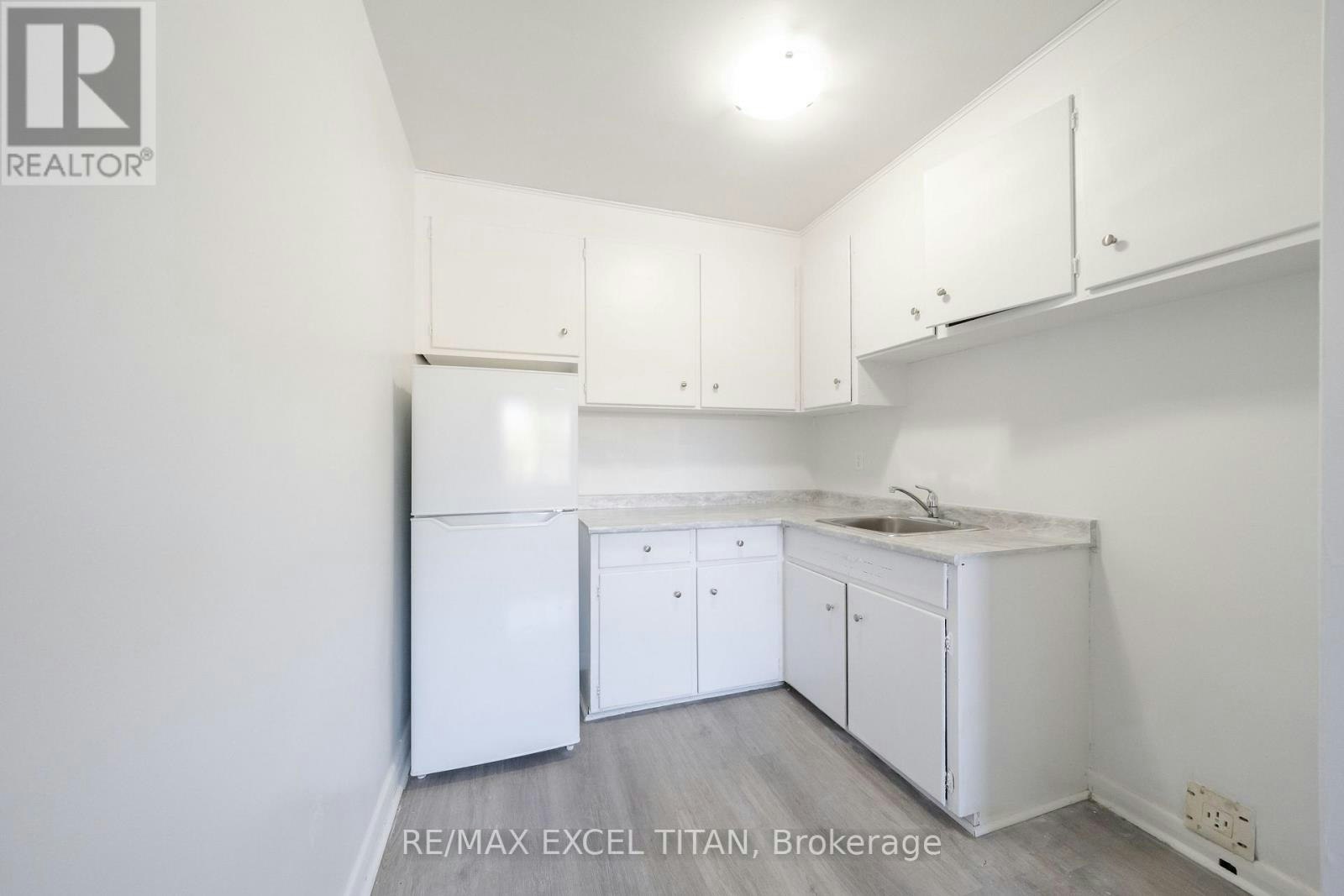 6-1201 Cedar Street, Oshawa, ON, L1J 3P1 - 6