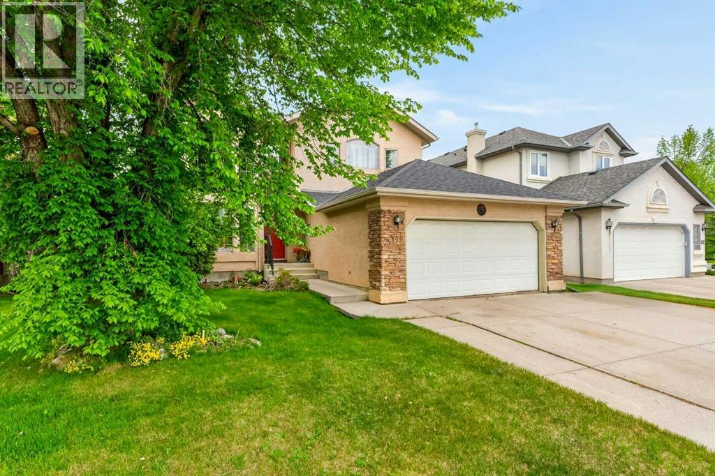 148 Sierra Madre Crescent SW, Calgary, AB, T3H 3G8