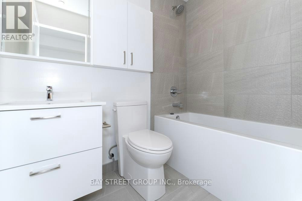 B-1005 50 Upper Mall Way S, Vaughan, ON, L4J 0L8 - 19