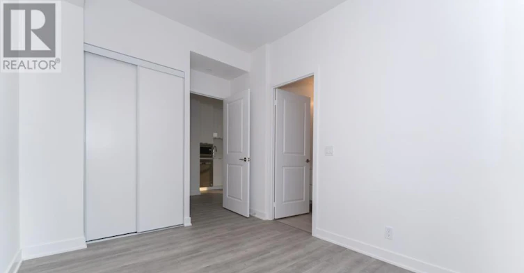 B-1005 50 Upper Mall Way S, Vaughan, ON, L4J 0L8 - 18