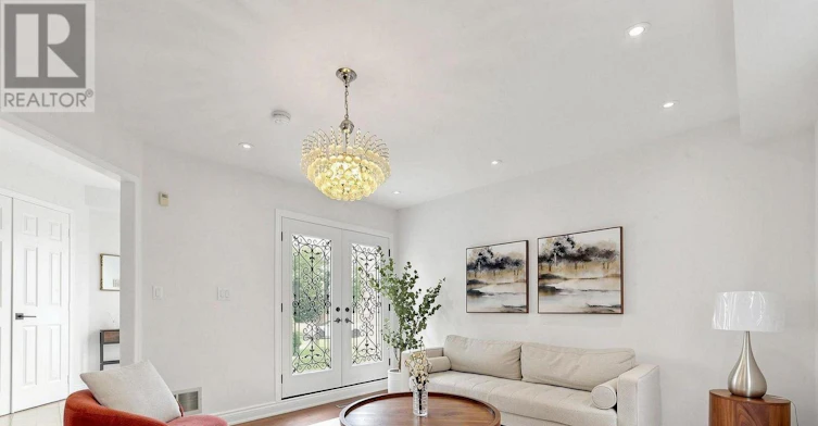 64 Leno Mills Avenue, Richmond Hill, ON, L4S 1C3 - 4