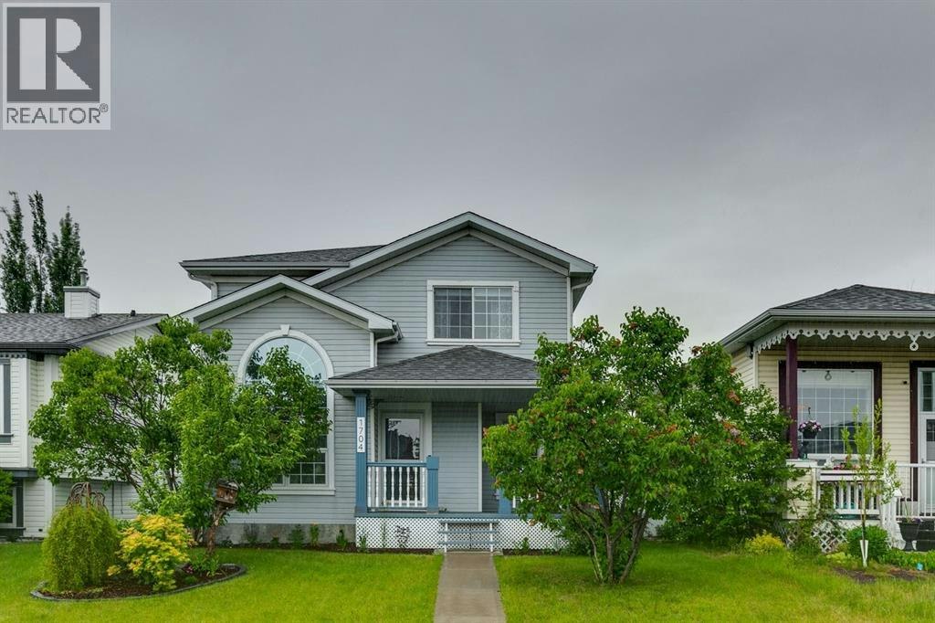 1704 Woodside Boulevard NW, Airdrie, AB, T4B 2K1