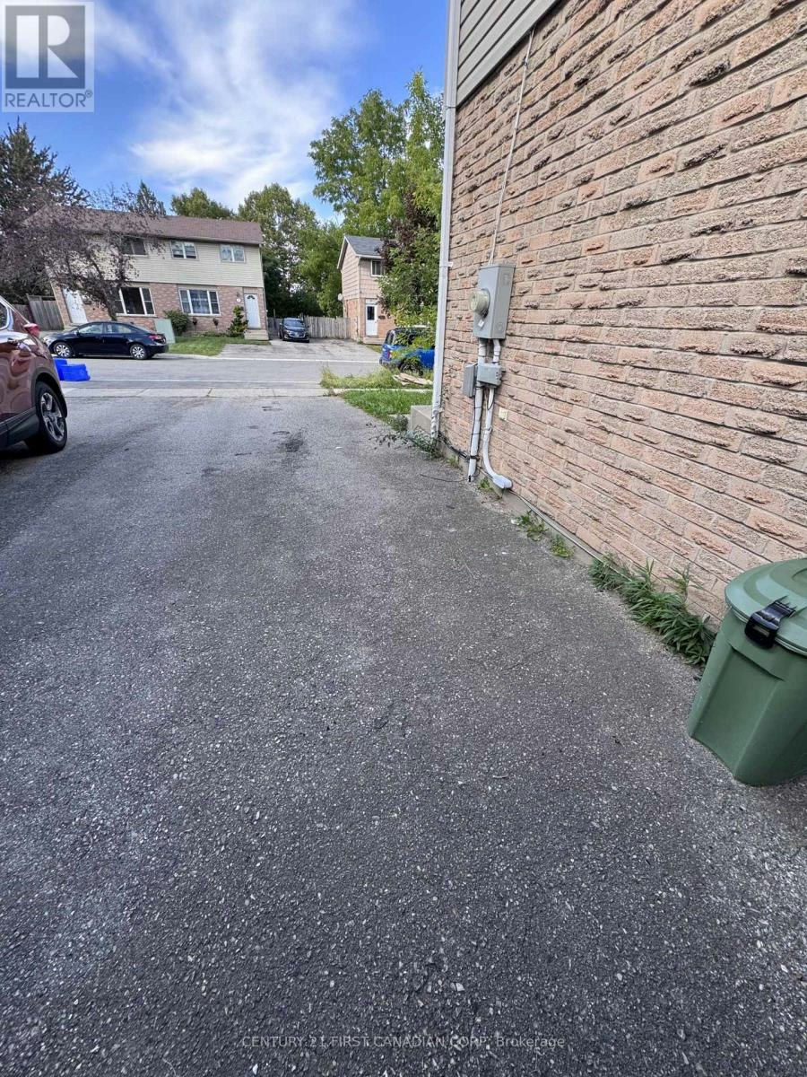 21 Denlaw Road, London, ON, N6G 3L3 - 22
