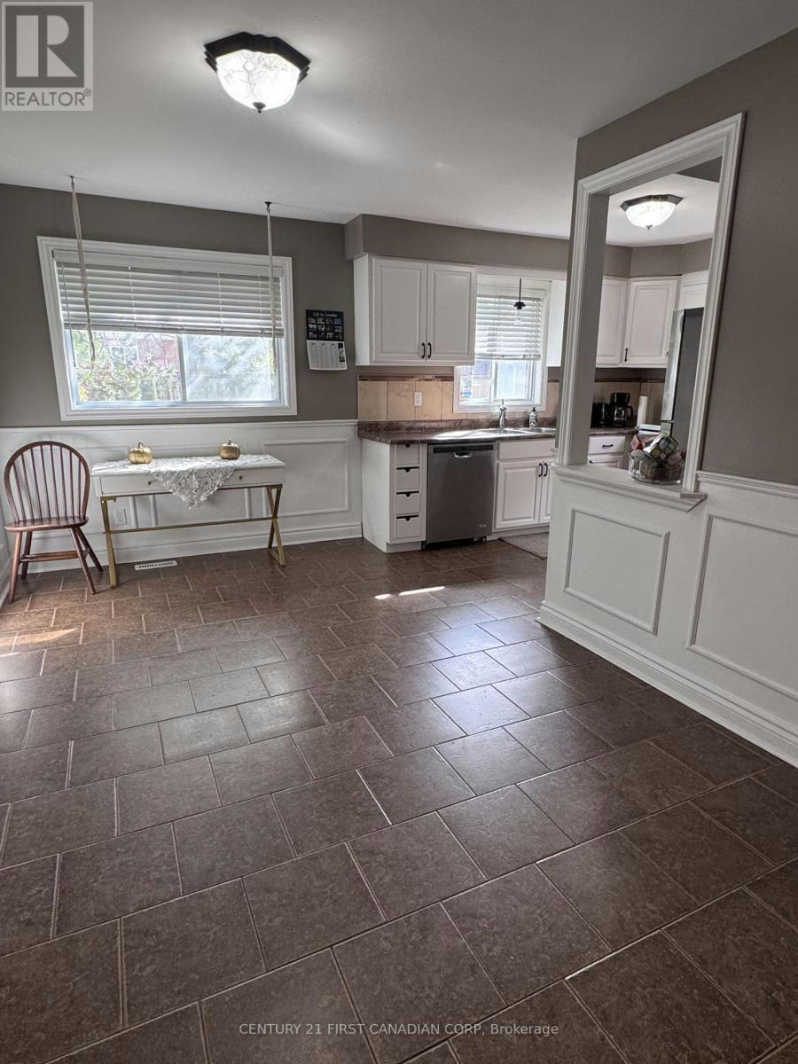 21 Denlaw Road, London, ON, N6G 3L3 - 9