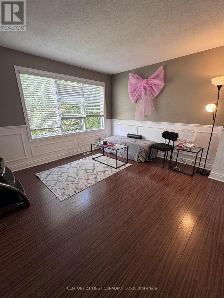 21 Denlaw Road, London, ON, N6G 3L3 - 5