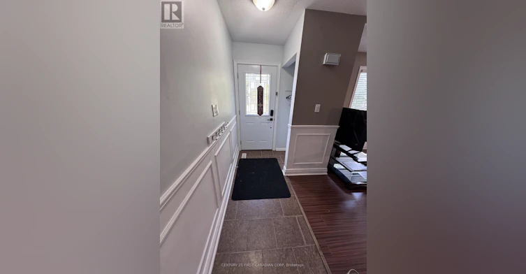 21 Denlaw Road, London, ON, N6G 3L3 - 2