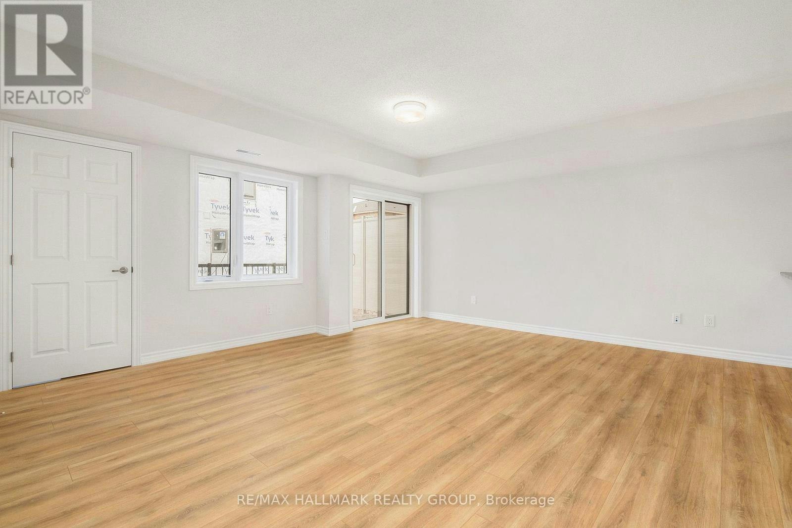 300 Zenith Private, Ottawa, ON, K2J 6N2 - 3