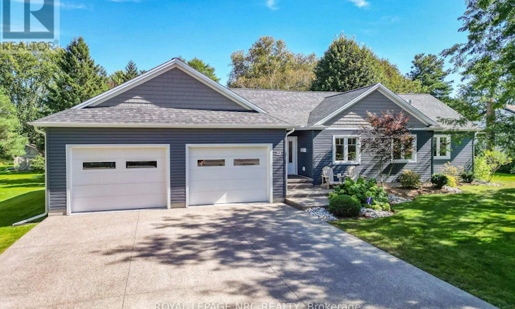 22 Crerar Avenue