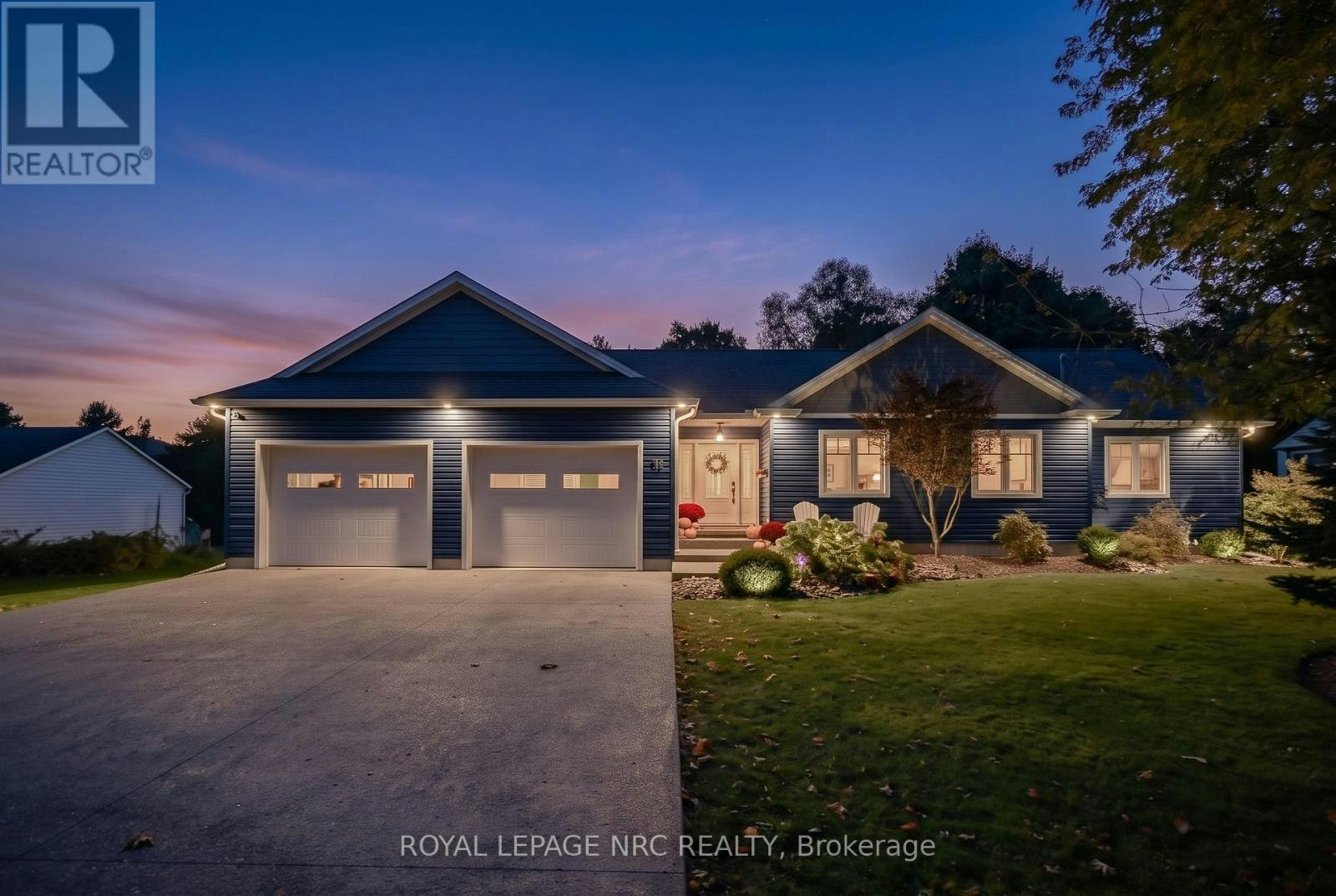 22 Crerar Avenue, Welland, ON, L3C 2Z3