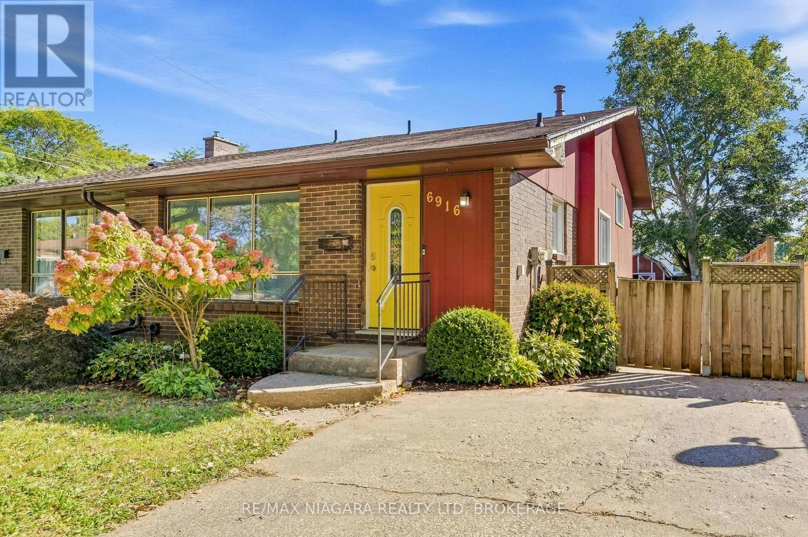 6916 Dolphin Street, Niagara Falls, ON, L2E 6Y2
