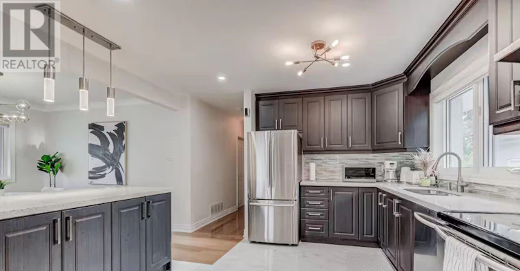 MAIN-96 Wyndcliff Crescent, Toronto, ON, M4A 2K2 - 7