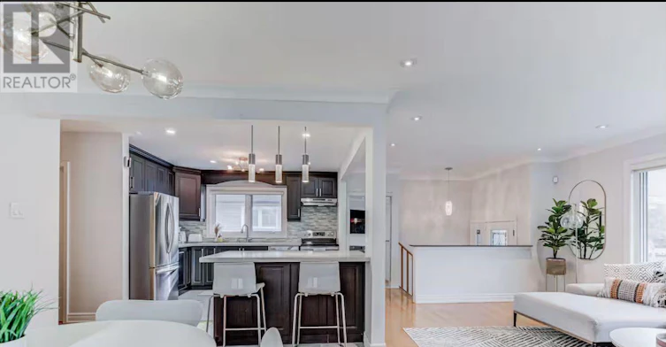 MAIN-96 Wyndcliff Crescent, Toronto, ON, M4A 2K2 - 6