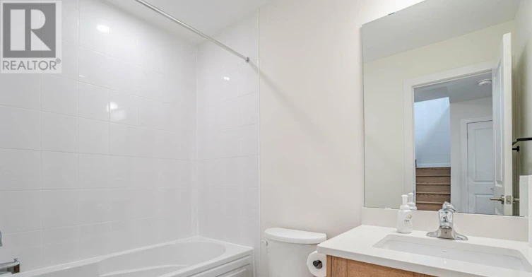 2 (279-12860 Yonge Street, Richmond Hill, ON, L4E 1J4 - 16