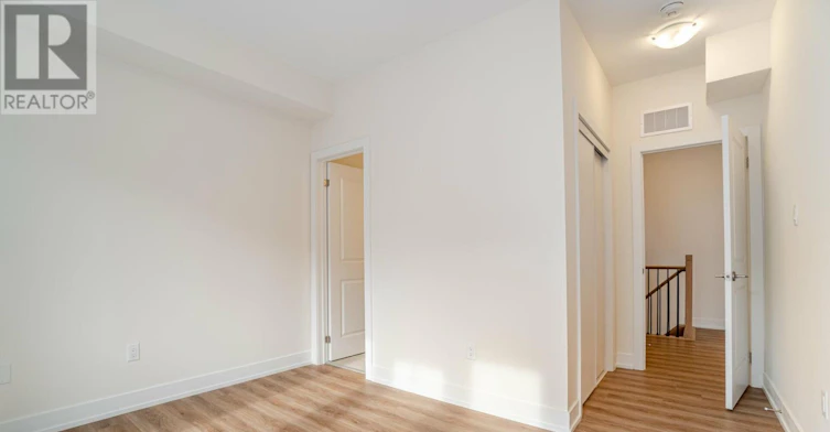 2 (279-12860 Yonge Street, Richmond Hill, ON, L4E 1J4 - 13