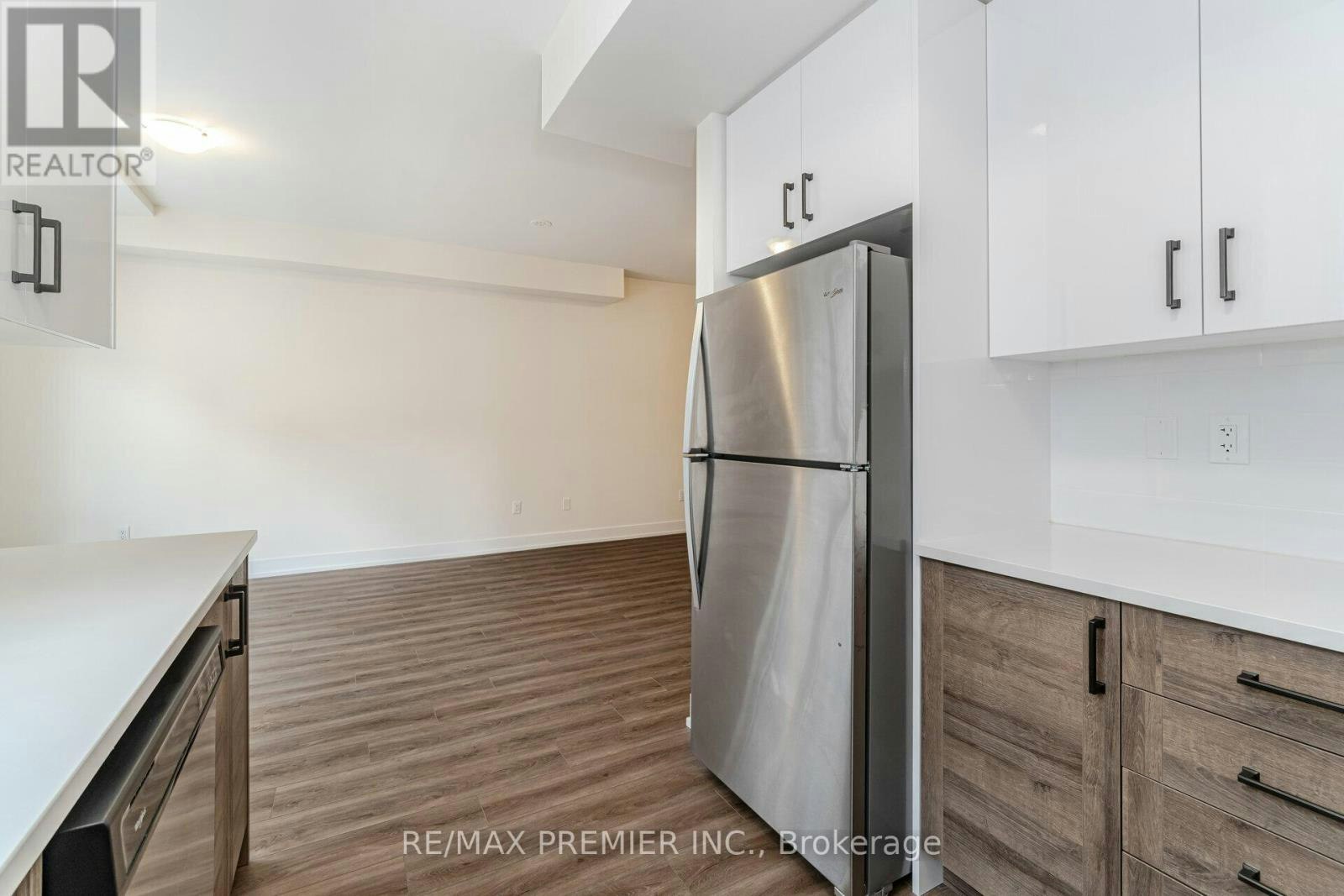 2 (279-12860 Yonge Street, Richmond Hill, ON, L4E 1J4 - 8