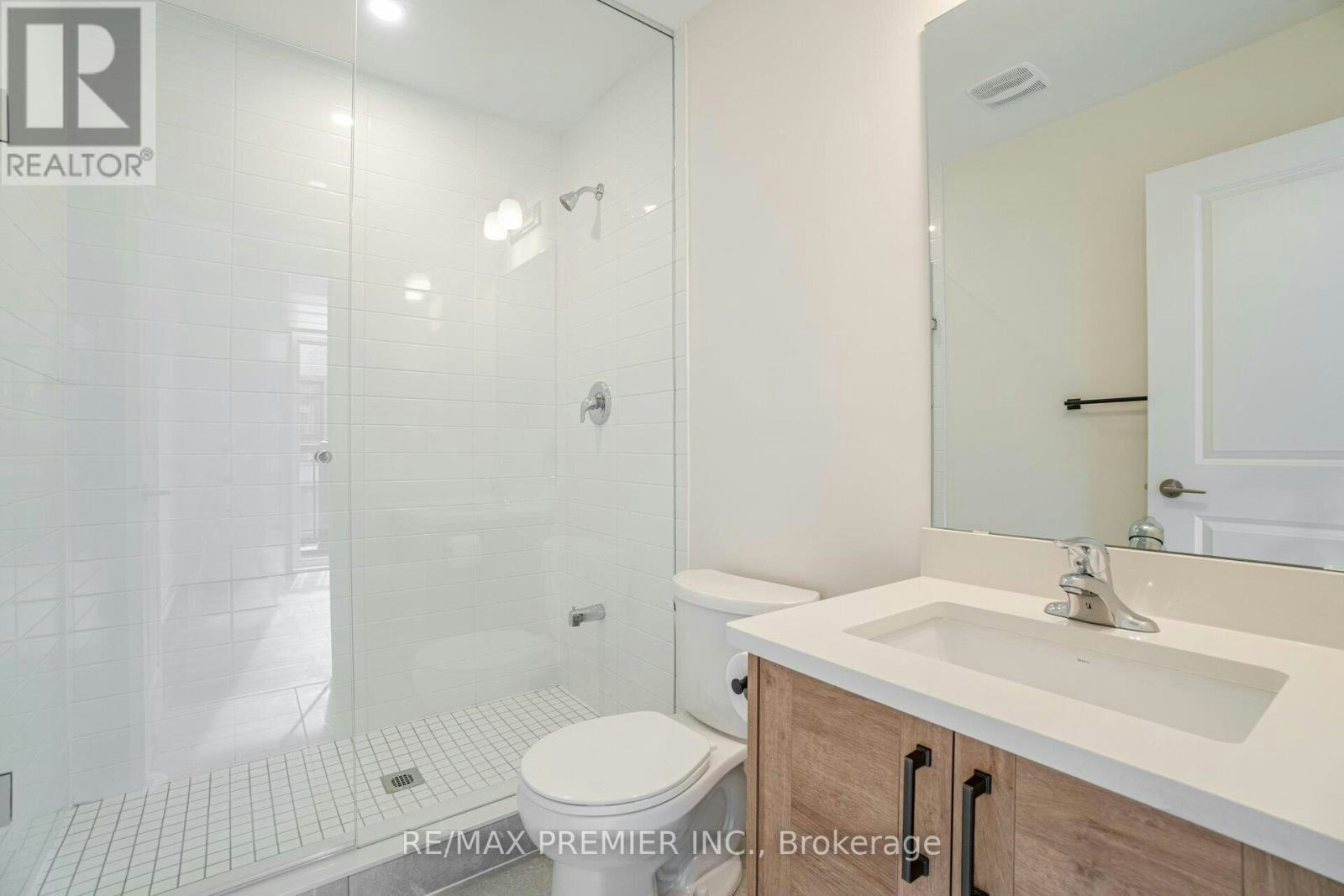 2 (279-12860 Yonge Street, Richmond Hill, ON, L4E 1J4 - 12