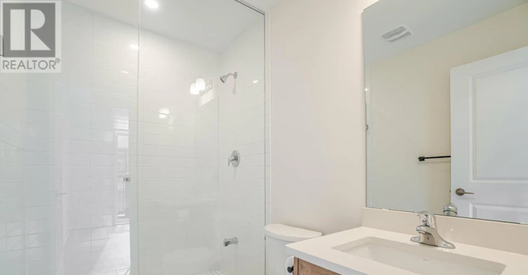 2 (279-12860 Yonge Street, Richmond Hill, ON, L4E 1J4 - 12
