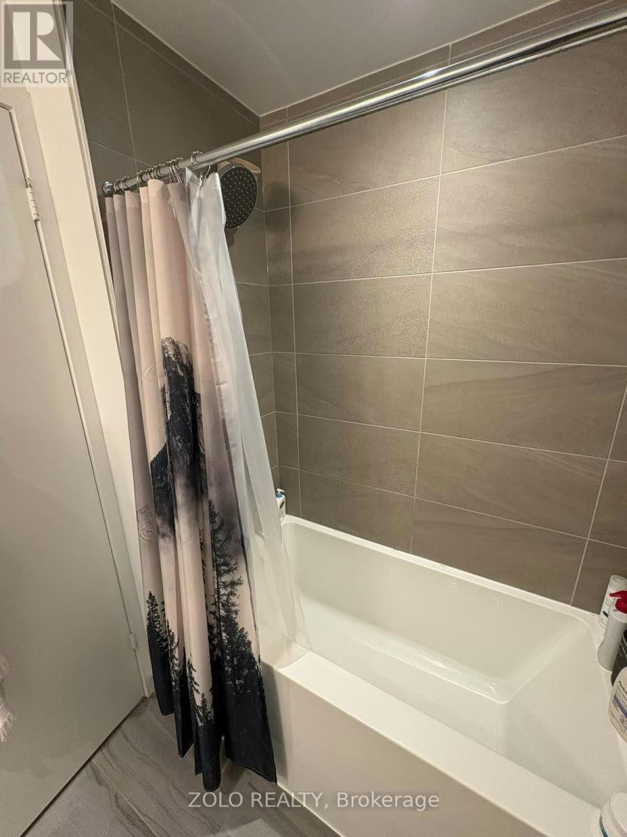 3011-898 Portage Parkway, Vaughan, ON, L4K 0J6 - 6