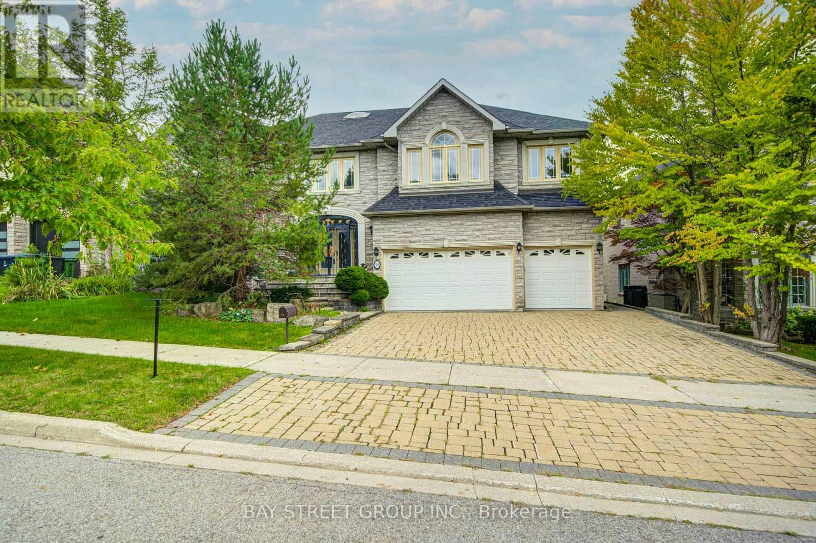 58 Bowan Court, Toronto, ON, M2K 3A7 - 2