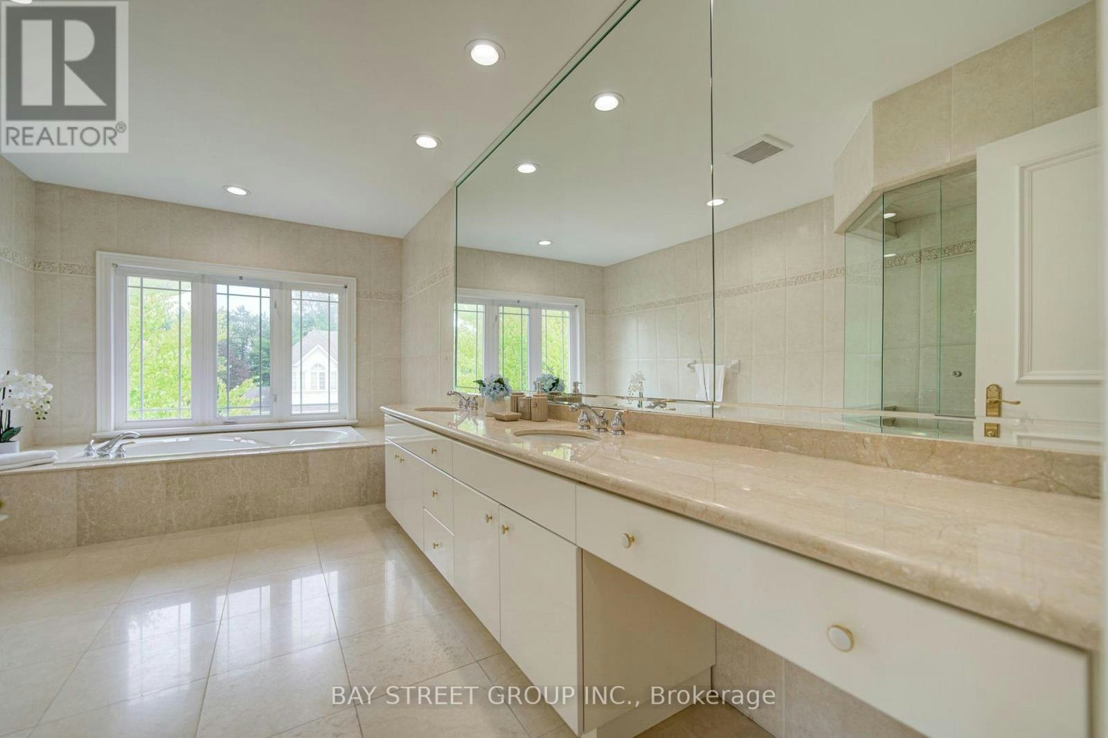 58 Bowan Court, Toronto, ON, M2K 3A7 - 28