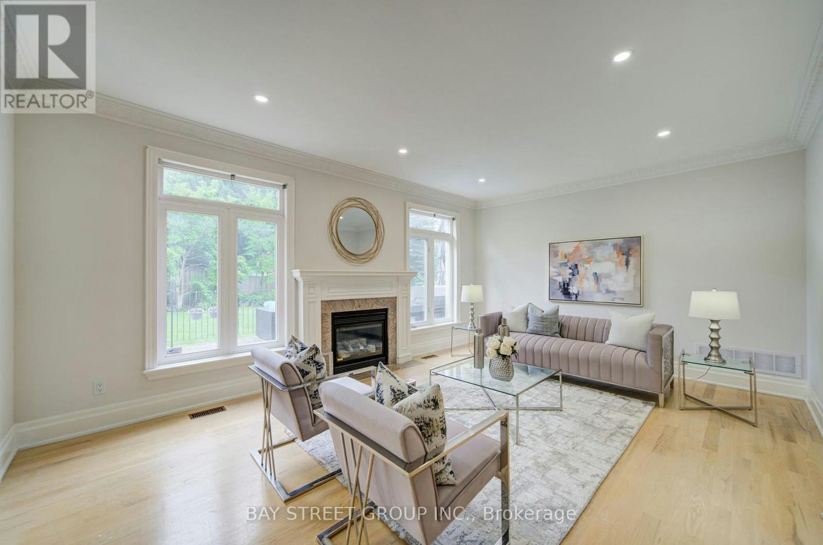 58 Bowan Court, Toronto, ON, M2K 3A7 - 16