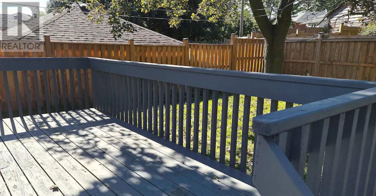 MAIN LEVEL-15 Castille Avenue, Toronto, ON, M1R 2B9 - 30