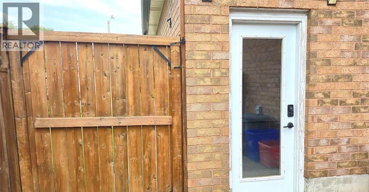 LOWER-265 Geraldine Crescent, Windsor, ON, N9E 4M8 - 2