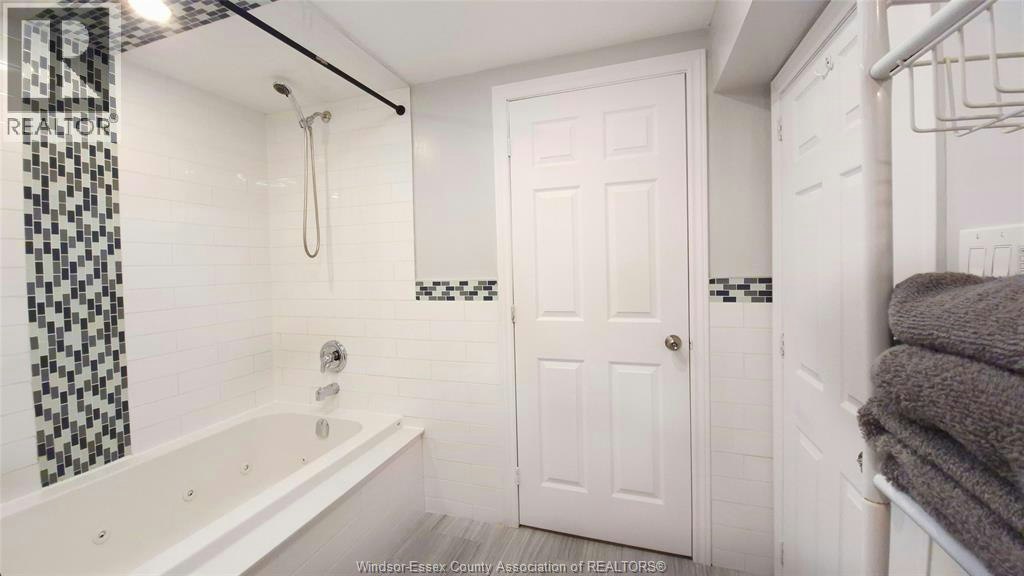 LOWER-265 Geraldine Crescent, Windsor, ON, N9E 4M8 - 11