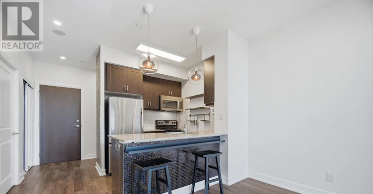 207-6 Eva Road, Toronto, ON, M9C 0B1 - 5
