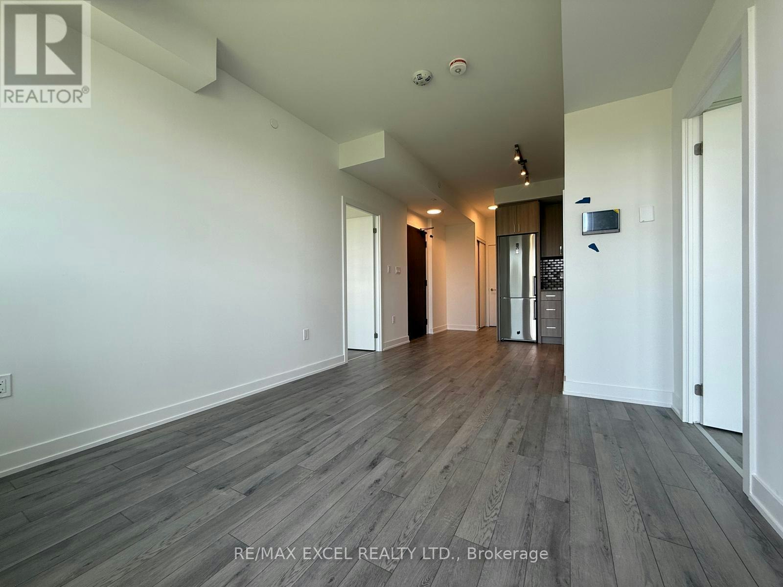 330-1005 Dundas Street E, Oakville, ON, L6H 8C7 - 6