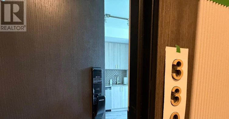 330-1005 Dundas Street E, Oakville, ON, L6H 8C7 - 3
