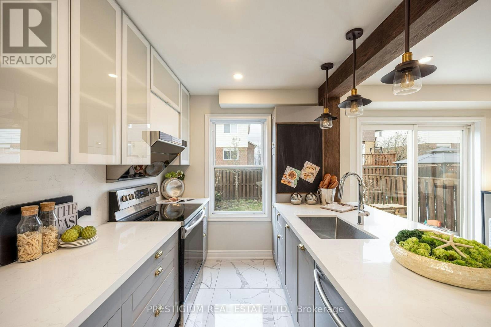 4094 Teakwood Drive, Mississauga, ON, L5C 3L6 - 9